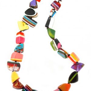 N0425 - RESIN NECKLACE LARGE STONES LONG "NATURAL" 75CM