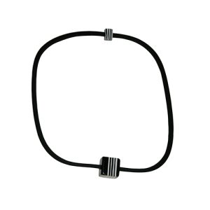 N2213 - RESIN NECKLACE CUBE ON CORD BAR CODE